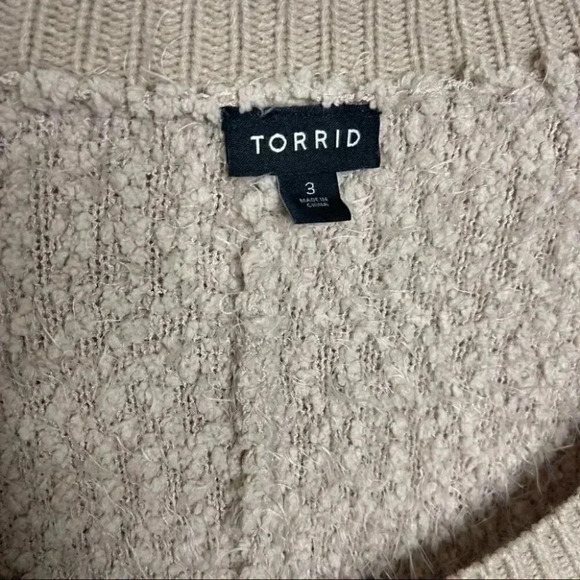 Torrid TAN POPCORN FUZZY TEDDY SWEATER Size 3X - Picture 6 of 7